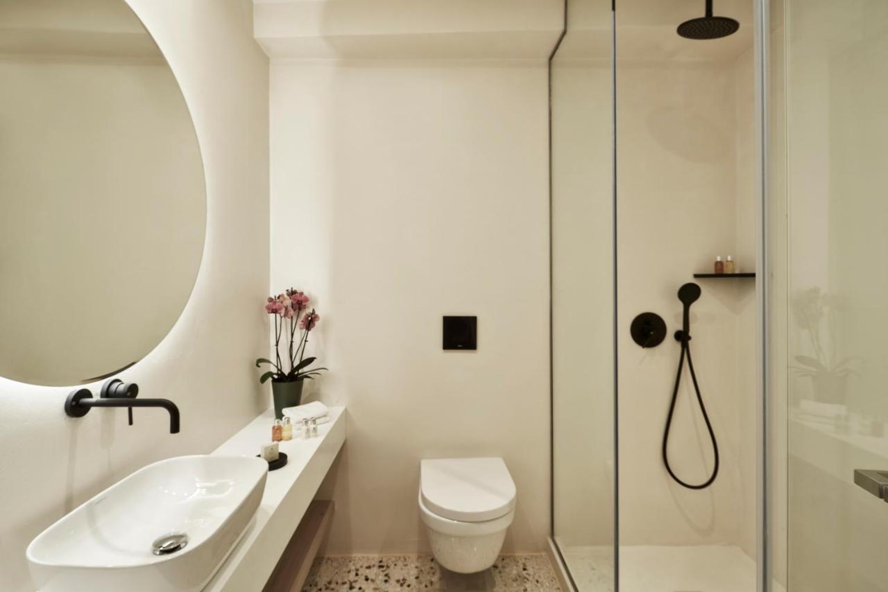 Vasi Hotel Атина Екстериор снимка